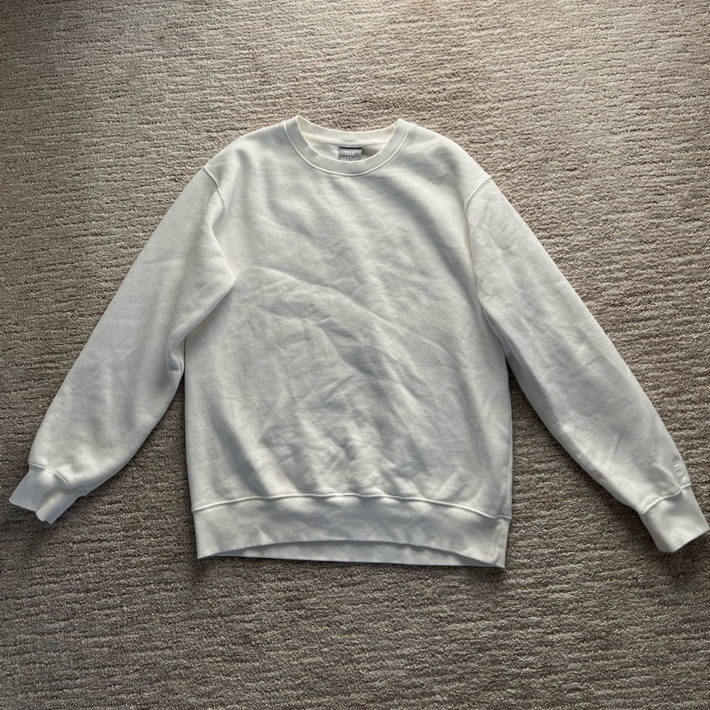Aritzia TNA CozyAF Fleece crewneck sweater
